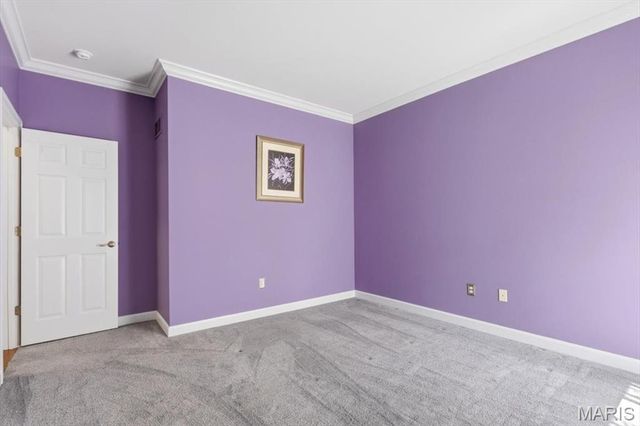 83 Saybridge Manor Parkway, Lake St Louis, MO 63367