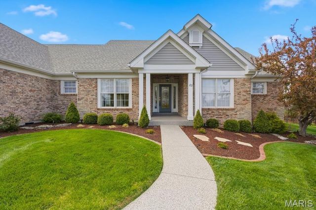 83 Saybridge Manor Parkway, Lake St Louis, MO 63367