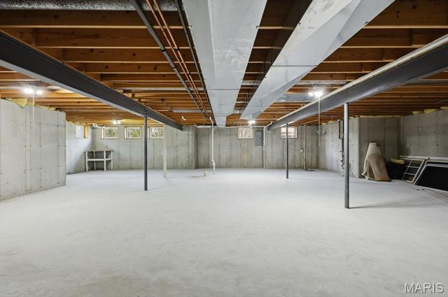 83 Saybridge Manor Parkway, Lake St Louis, MO 63367