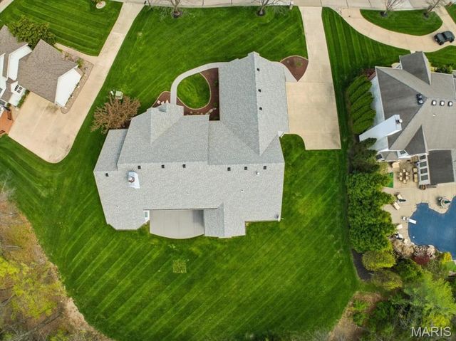 83 Saybridge Manor Parkway, Lake St Louis, MO 63367