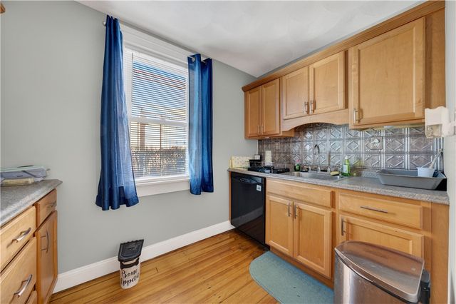 15 Vallone Road, Cranston, RI 02920