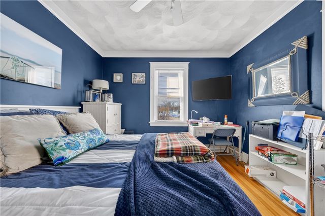 15 Vallone Road, Cranston, RI 02920