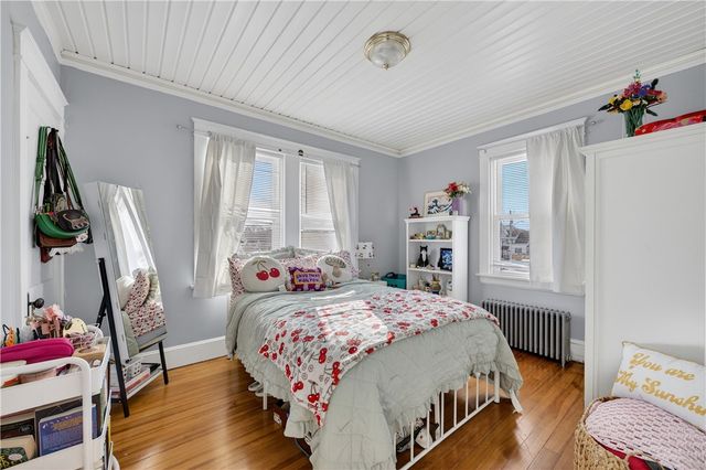 15 Vallone Road, Cranston, RI 02920