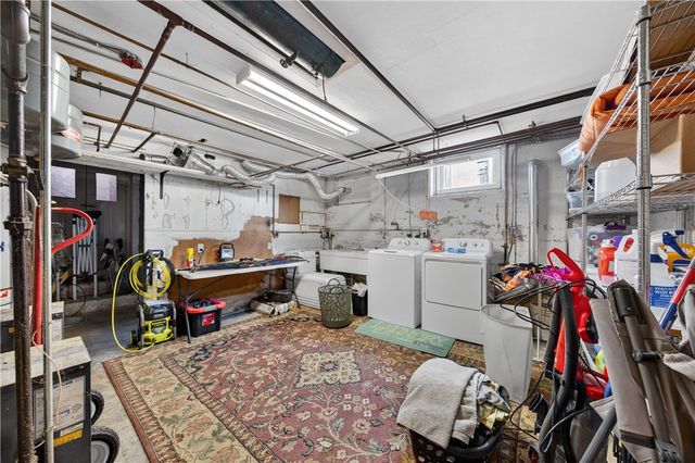 15 Vallone Road, Cranston, RI 02920