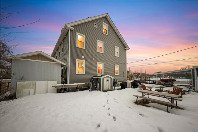 15 Vallone Road, Cranston, RI 02920