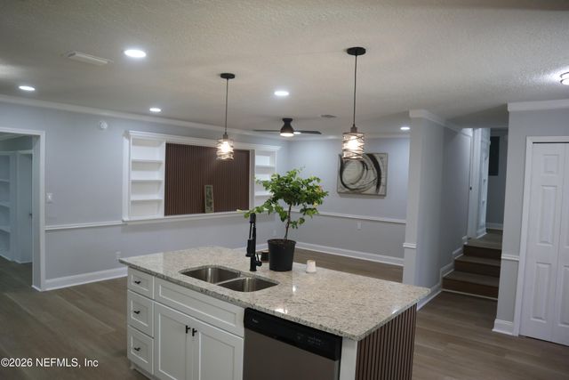 2860 EMILY Lane W, Jacksonville, FL 32216