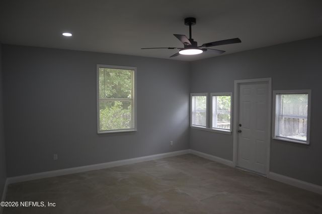 2860 EMILY Lane W, Jacksonville, FL 32216