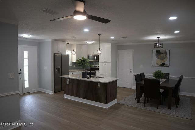 2860 EMILY Lane W, Jacksonville, FL 32216