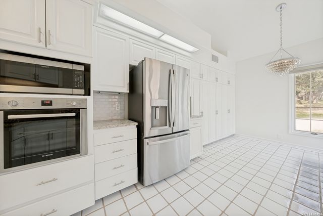 27 Villa Jardin, San Antonio, TX 78230