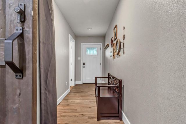 1701 Davis ST, Taylor, TX 76574