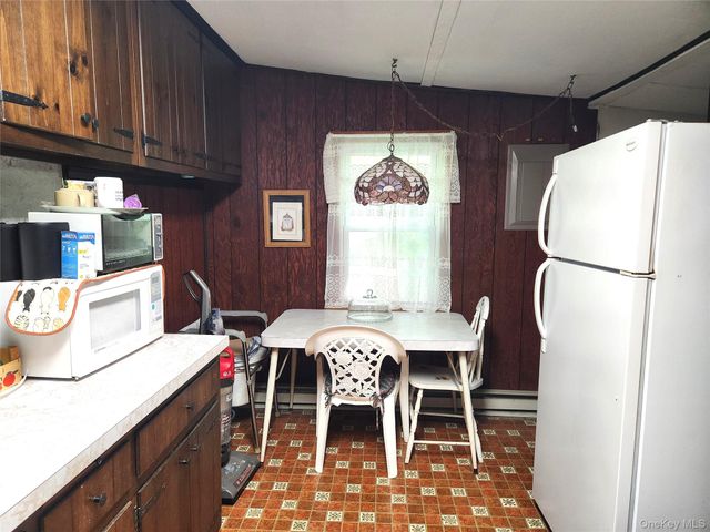 24 Eldridge Street S, Smallwood, NY 12778