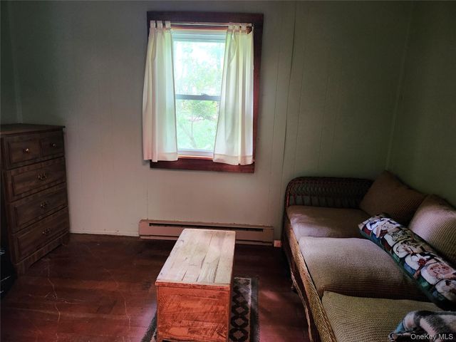 24 Eldridge Street S, Smallwood, NY 12778