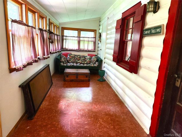 24 Eldridge Street S, Smallwood, NY 12778