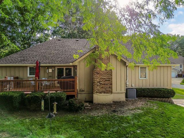 1801 NE Abbey Lane, Lee's Summit, MO 64086