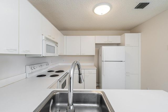 1881 SW 116th Way 1881, Miramar, FL 33025