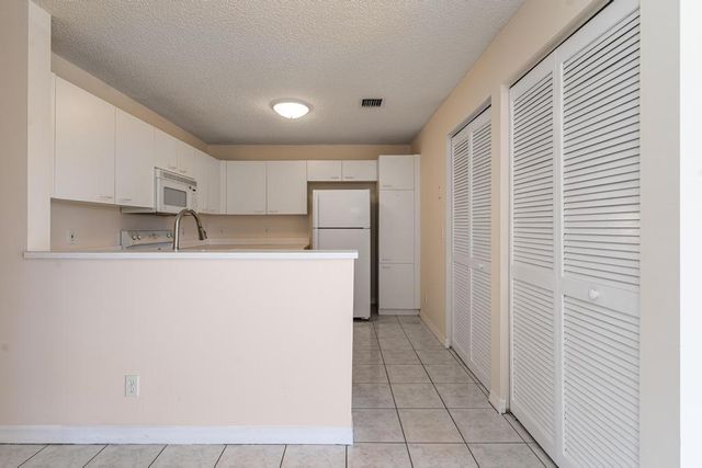 1881 SW 116th Way 1881, Miramar, FL 33025