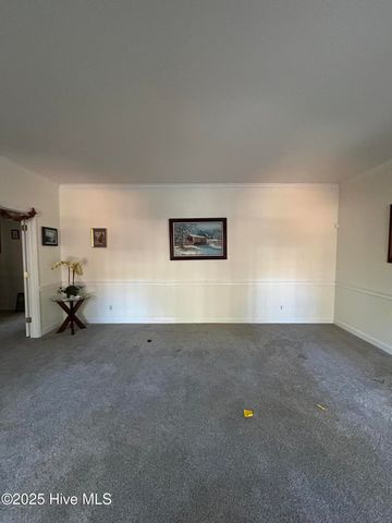 116 Oxford Court, West End, NC 27376