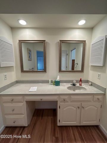 116 Oxford Court, West End, NC 27376