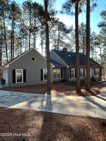 116 Oxford Court, West End, NC 27376
