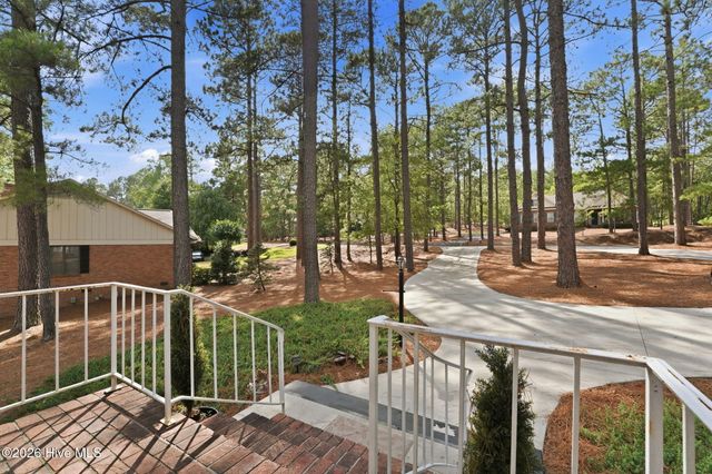 116 Oxford Court, West End, NC 27376