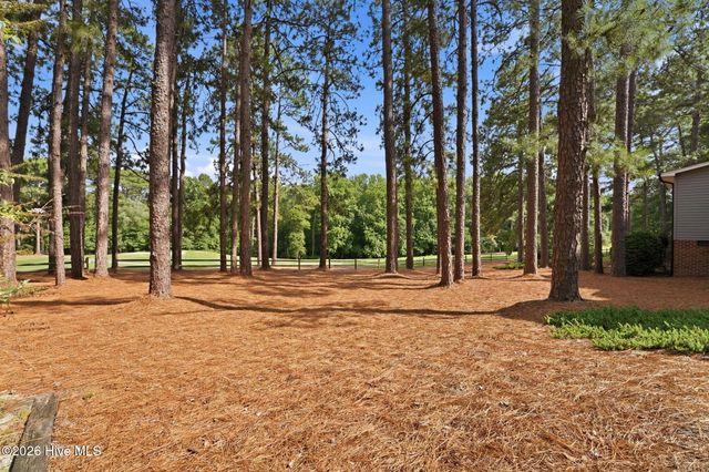 116 Oxford Court, West End, NC 27376