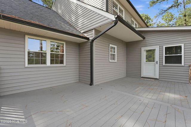 116 Oxford Court, West End, NC 27376