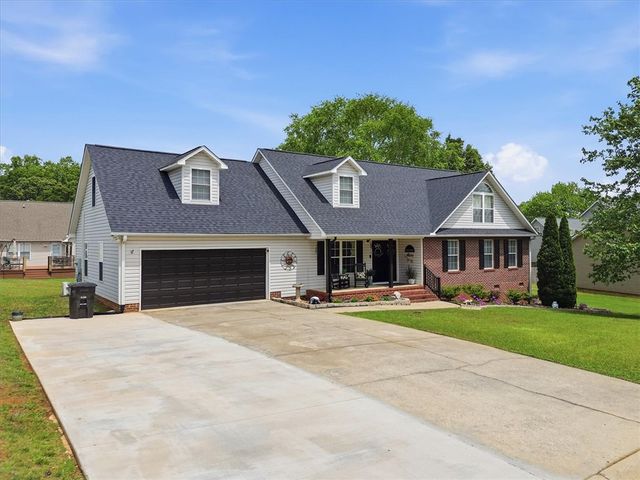 166 Amberwood Drive, Anderson, SC 29621