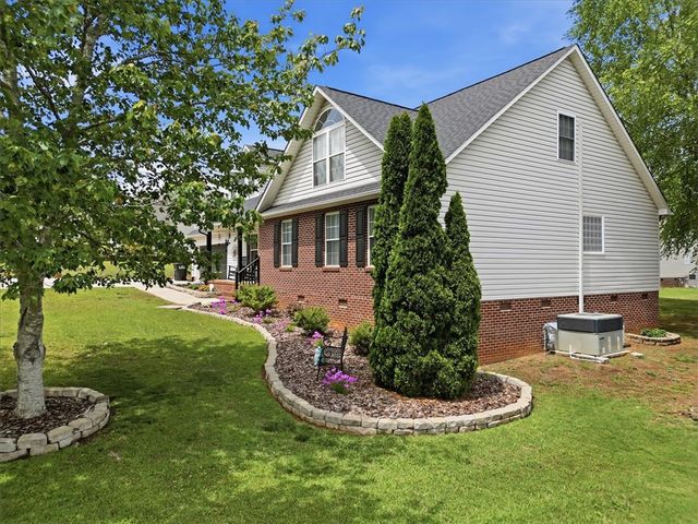 166 Amberwood Drive, Anderson, SC 29621