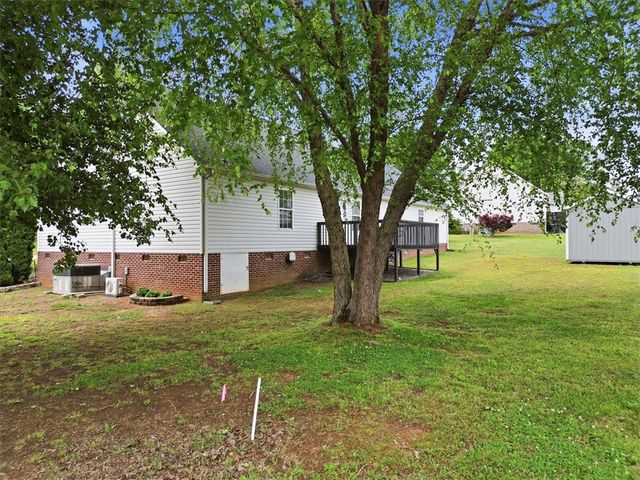 166 Amberwood Drive, Anderson, SC 29621