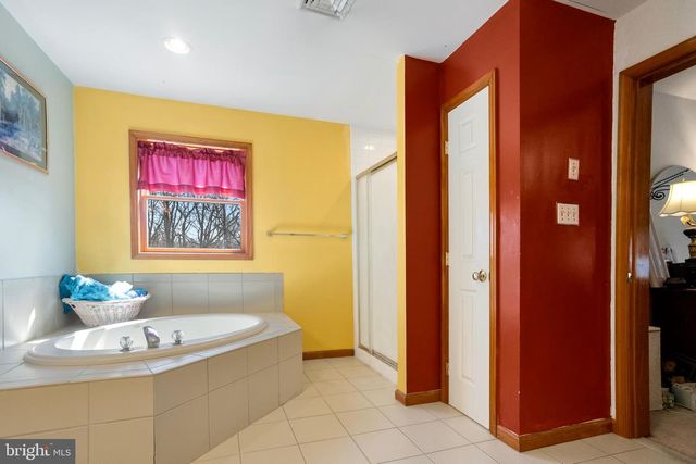 4 DONNY BROOK WAY, Collegeville, PA 19426