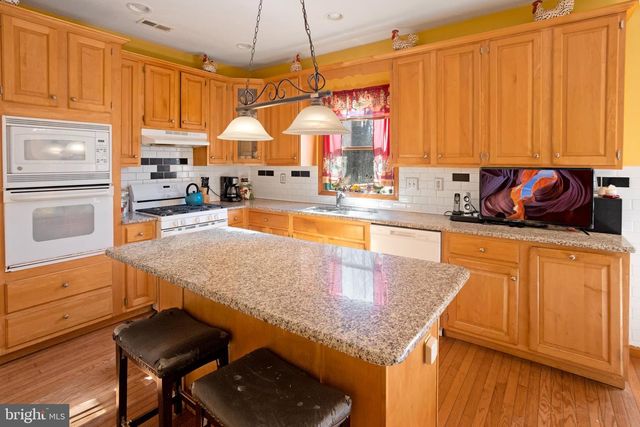 4 DONNY BROOK WAY, Collegeville, PA 19426