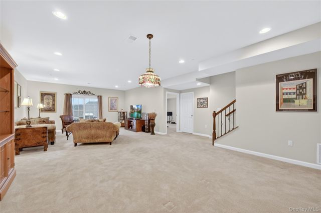 4 Frost Court, Carmel, NY 10512