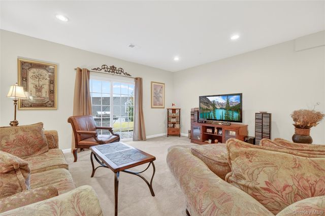 4 Frost Court, Carmel, NY 10512