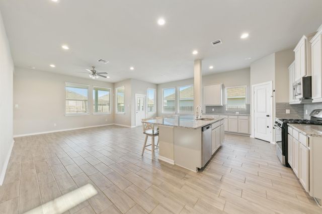 4614 Seabourne Landing Drive, Rosenberg, TX 77469