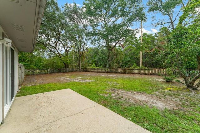 606 E Greenwood Cove, Niceville, FL 32578