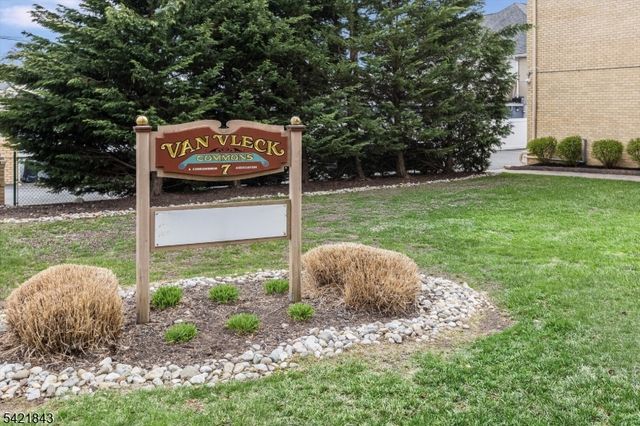 7 Van Vleck St 9, Montclair Twp., NJ 07042