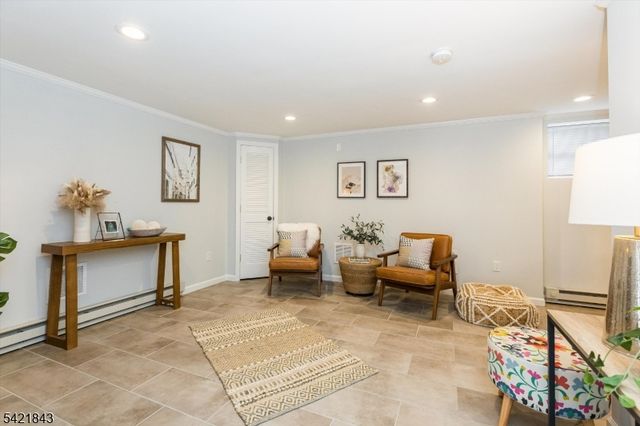 7 Van Vleck St 9, Montclair Twp., NJ 07042