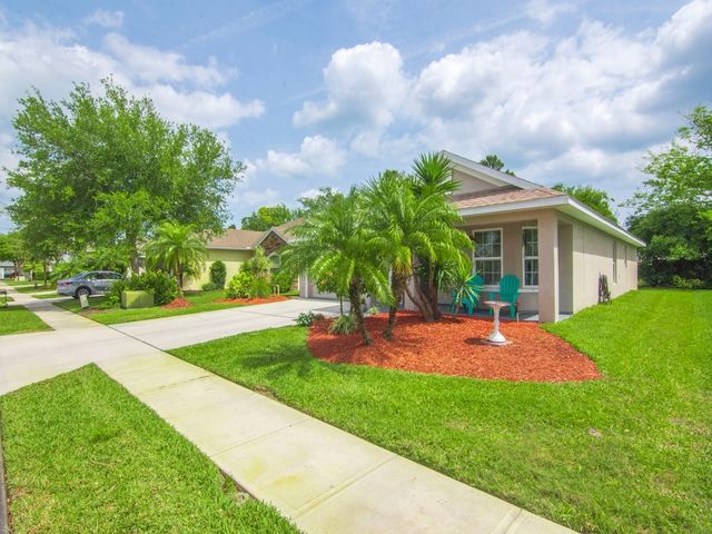 138 Briarcliff Circle, Sebastian, FL 32958