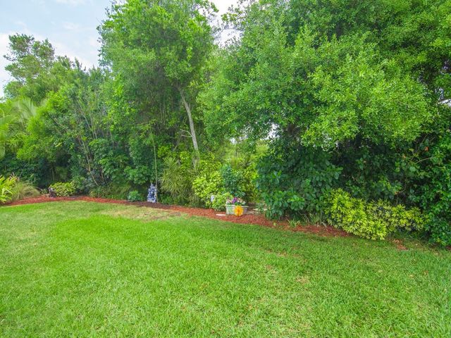 138 Briarcliff Circle, Sebastian, FL 32958