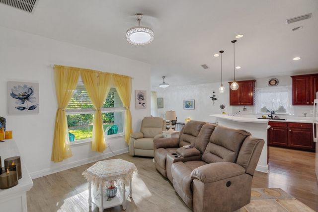 138 Briarcliff Circle, Sebastian, FL 32958