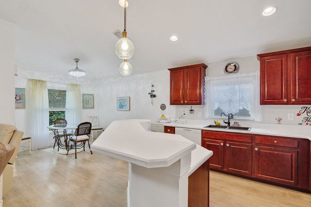 138 Briarcliff Circle, Sebastian, FL 32958