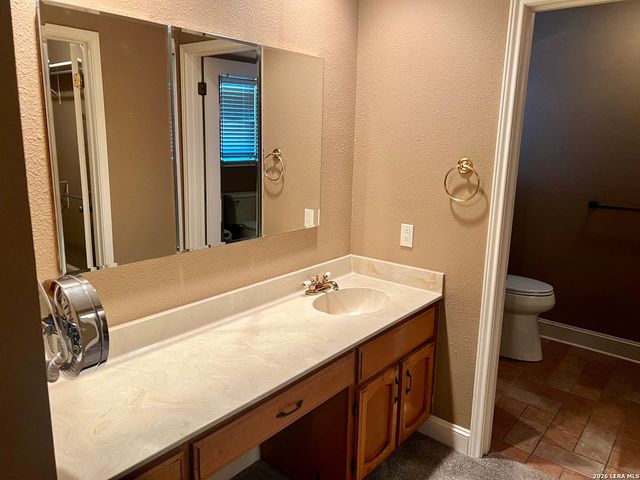 4202 Hilton Head, San Antonio, TX 78217