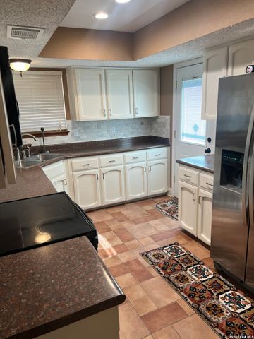 4202 Hilton Head, San Antonio, TX 78217