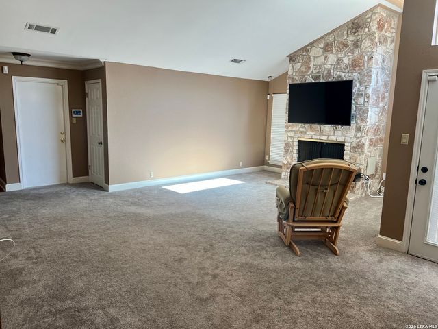 4202 Hilton Head, San Antonio, TX 78217