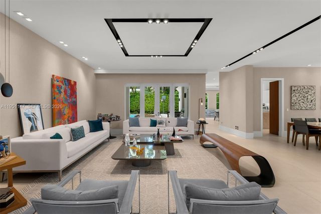 229 Golden Beach Dr, Golden Beach, FL 33160