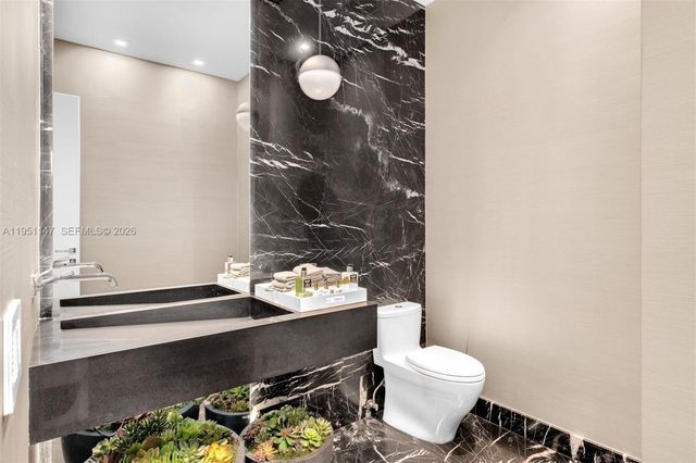 229 Golden Beach Dr, Golden Beach, FL 33160