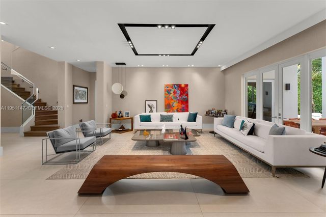 229 Golden Beach Dr, Golden Beach, FL 33160