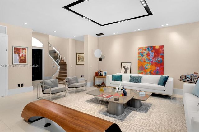 229 Golden Beach Dr, Golden Beach, FL 33160