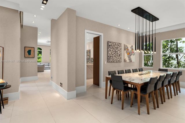 229 Golden Beach Dr, Golden Beach, FL 33160