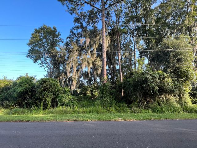 262 Toms Road, Debary, FL 32713